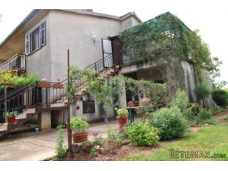 Istra - Pula - Jadreški, samostojeća kuća na parceli od 1207