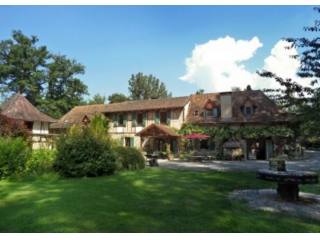 Water Mill with 2 Guest Cottages and..