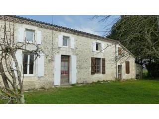 5 Bedrooms - House - Poitou-Charentes -..