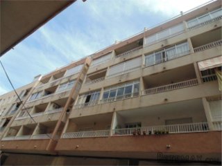 Apartamento a 300 metros de la Playa de Los Locos, con..