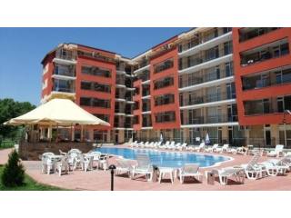 Spacious apartment close to the beach