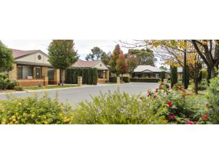 Life Care Hayfield Plains - Independent..