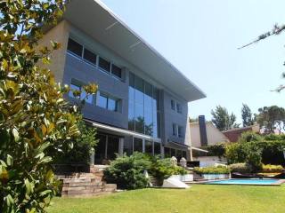 8 bedroom Detached House For Sale:..
