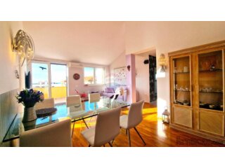 Istra,Novigrad-Luksuzni penthouse s panoramskim pogledom na
