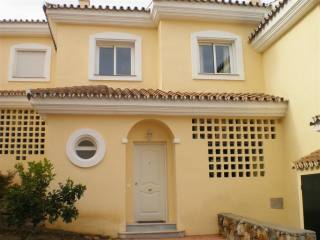 Town House - Newly built townhouse on..