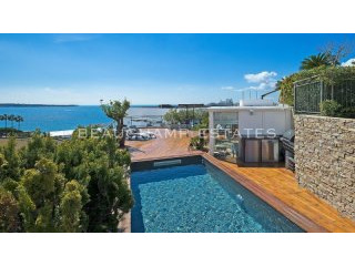 Amazing Penthouse in Cannes Croisette