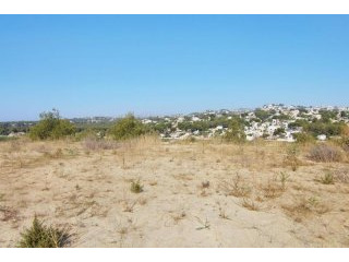 Building plot with lovely views to..
