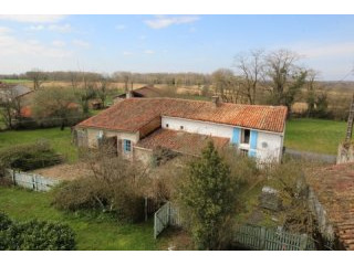 Five Bedroom Converted Farmhouse In..
