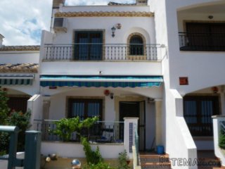SophiaTownhouse Property Type: 2 Bedrooms,1.5 Bathrooms..