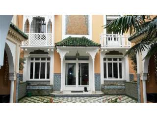 6 bedroom Character For Sale: 03200..