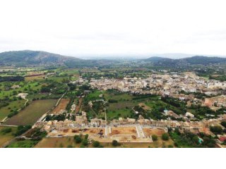 Urban building plots in Alaro