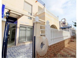 This beautiful corner linked house in a residential area is..