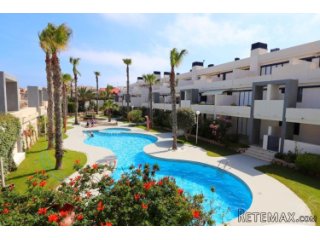 Beautiful first line, ground floor apartment for sale..