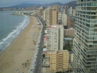 APARTAMENTO EN PRIMERA LINEA EN BENIDORM.
