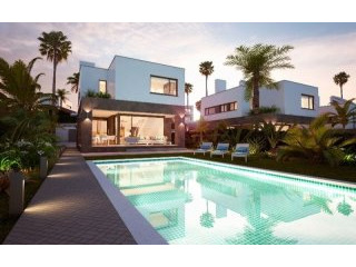 3 Bedrooms - Villa - Cadiz - For Sale