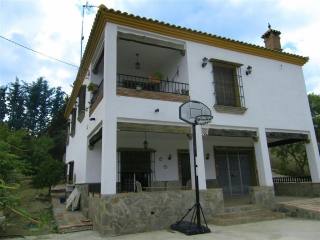 Villa - A fabulous 2 storey building in..