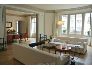 3 bedroom Flat For Sale: 75116 PARIS