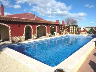 3 Bedrooms - Finca - Alicante - For Sale