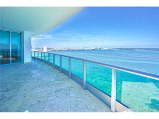 2 bedroom Flat For Sale: 1331 Brickell..