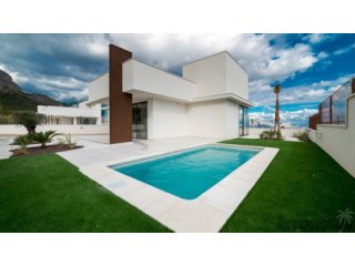 Modern new built villa..