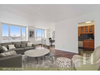 2 bedroom Apartment For Sale: 220..