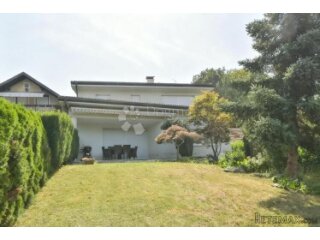 Granešina, obiteljska vila za prodaju