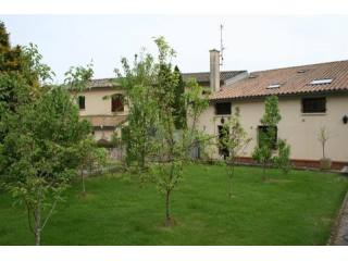 7 bedroom House For Sale: 79200..