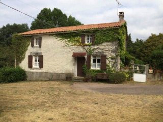 Renovated Farm Property In The Regional..
