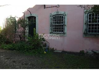3 Bedroom Apartment Within A Mansion