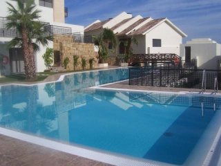 APARTMENT IN MARBELLA EAST FOR SALE