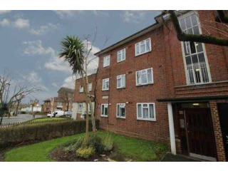 3 bedroom, Flat house for sale