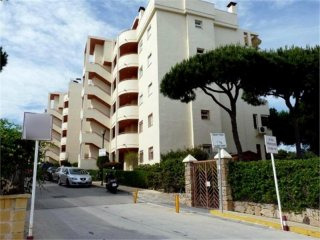 2 Bedroom Ground Floor Apartment