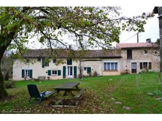 Old 3 bedroom Stone House