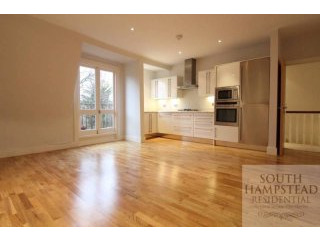 Flat 3, 154 Goldhurst Terrace
