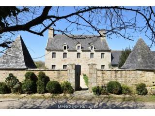 10 bedroom Manor House For Sale: 22300..