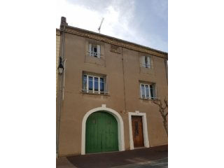 Village House To Modernise With Garage..