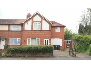 DOUBLE ROOM TO LET IN HADLEY - ALL..