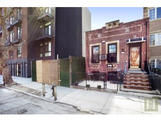 3 bedroom Town House For Sale: 524..
