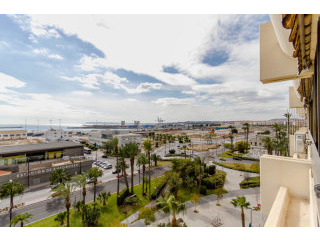 4 Bedrooms - Apartment - Alicante - For..