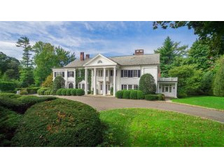 8 bedroom House For Sale: 37 Calhoun..