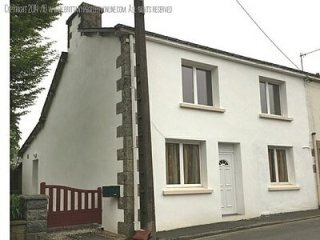A fantastic 2 bed bargain in a lovely..