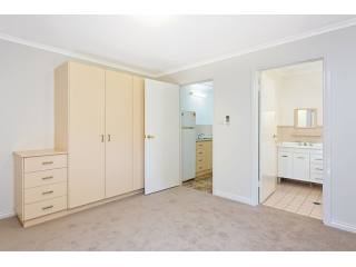 Enjoy a $5000 bonus package! - WAGGA..