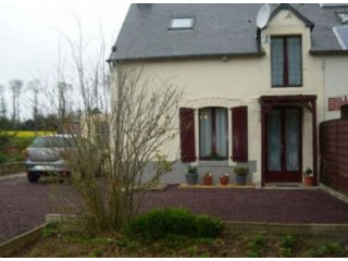 3 Bedroom Hamlet Location House