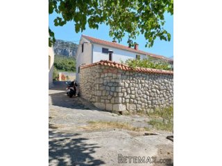 Crikvenica, Bribir dvojna kuća u centru
