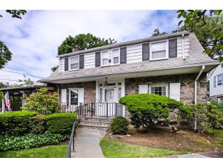 3 bedroom House For Sale: 44 Cumberland..