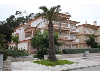 127 - Two bedroom apartment on Praia..