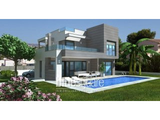 Modern Exclusive Villa Under..