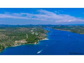 Zemljište u prvom redu do mora, Martinska – Savršen investic