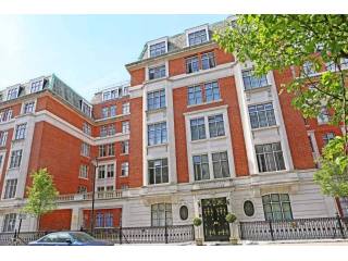 Hallam Street, Fitzrovia, London W1W