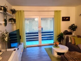 VEPRINAC, Stan 83 m2 sa pogledom